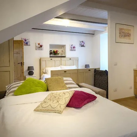 Casa Nonna Pia Tirano